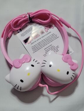 Hello Kitty Pink Kids Wired Headphones